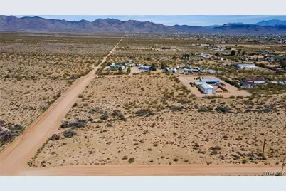 043B N Santa Cruz Road, Golden Valley, AZ 86413 - Photo 13