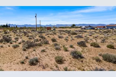 306-04-043B N Santa Cruz Road, Golden Valley, AZ 86413 - Photo 7