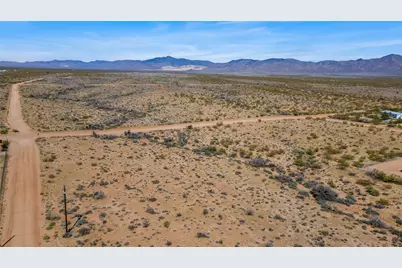 306-04-043B N Santa Cruz Road, Golden Valley, AZ 86413 - Photo 3