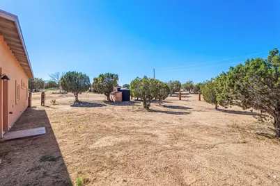 10374 E Happy Trails Road, Kingman, AZ 86401 - Photo 49
