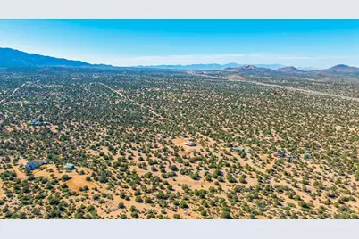 10374 E Happy Trails Road, Kingman, AZ 86401 - Photo 65