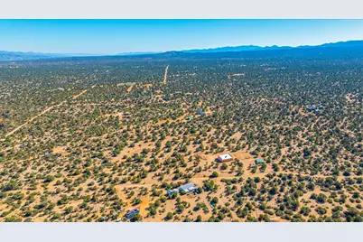 10374 E Happy Trails Road, Kingman, AZ 86401 - Photo 63