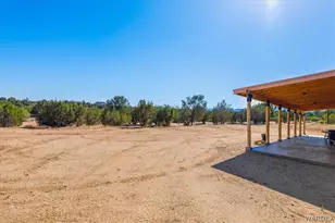10374 E Happy Trails Rd, Kingman, AZ 86401 - Photo 5