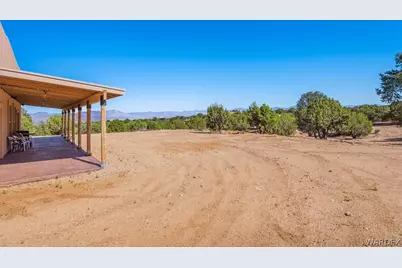 10374 E Happy Trails Road, Kingman, AZ 86401 - Photo 7