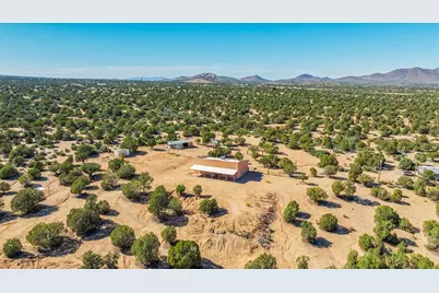 10374 E Happy Trails Road, Kingman, AZ 86401 - Photo 59