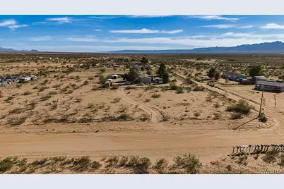 1620 S San Pedro Road, Golden Valley, AZ 86413 - Photo 41