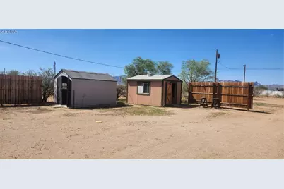 1620 S San Pedro Road, Golden Valley, AZ 86413 - Photo 13