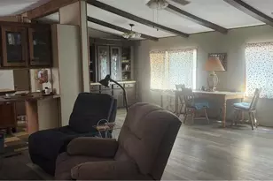 1620 S San Pedro Rd, Golden Valley, AZ 86413 - Photo 25