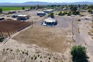 1834 E Vista Dr, Mohave Valley, AZ 86440 - Photo 35