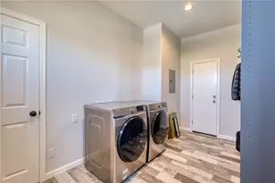 1822 E Hammer Ln, Fort Mohave, AZ 86426 - Photo 27