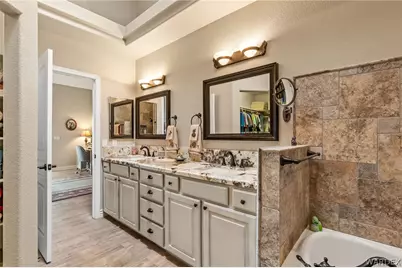 2918 Lakeview Drive, Bullhead City, AZ 86429 - Photo 37