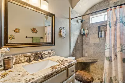 2918 Lakeview Drive, Bullhead City, AZ 86429 - Photo 15