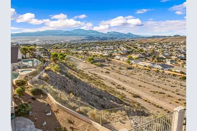 2918 Lakeview Drive, Bullhead City, AZ 86429 - Photo 79