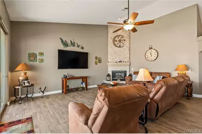 2918 Lakeview Drive, Bullhead City, AZ 86429 - Photo 25