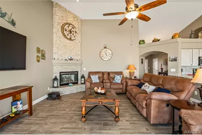 2918 Lakeview Drive, Bullhead City, AZ 86429 - Photo 25