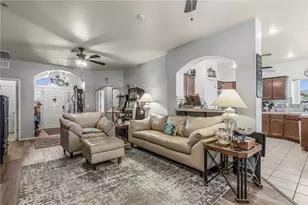 2185 E Mullholland Dr, Fort Mohave, AZ 86426 - Photo 9