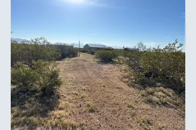 3614 N Escuela Road, Golden Valley, AZ 86413 - Photo 39