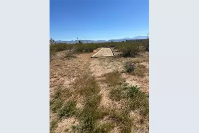 3614 N Escuela Road, Golden Valley, AZ 86413 - Photo 11