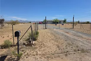 4182 N Canelo Rd, Golden Valley, AZ 86413 - Photo 9