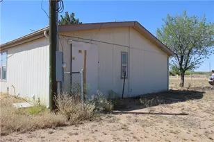 5174 W Burro Dr, Golden Valley, AZ 86413 - Photo 3