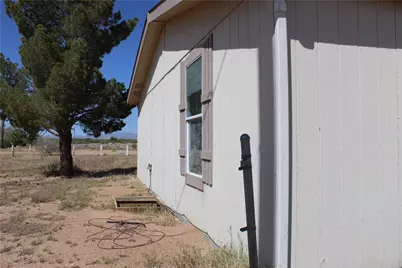 5174 W Burro Drive, Golden Valley, AZ 86413 - Photo 5