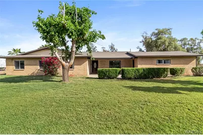 1555 E Poplar Drive, Mohave Valley, AZ 86440 - Photo 1