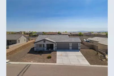 2644 Slide Mountain Loop, Bullhead City, AZ 86442 - Photo 3