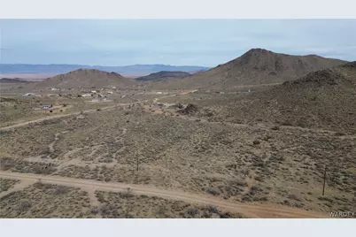 332-03-004E Falcon Valley Rd, Kingman, AZ 86409 - Photo 3
