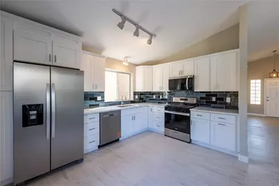 1193 Pawnee Drive, Bullhead City, AZ 86442 - Photo 21