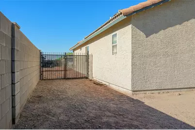 1572 Ash Avenue, Bullhead City, AZ 86442 - Photo 47