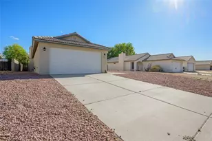 1572 Ash Ave, Bullhead City, AZ 86442 - Photo 3