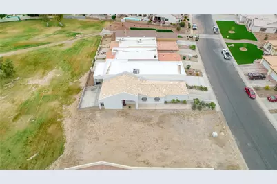 1593 Country Club Way, Bullhead City, AZ 86442 - Photo 13