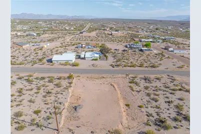770 E Kino Avenue, Meadview, AZ 86444 - Photo 13