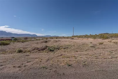 770 E Kino Avenue, Meadview, AZ 86444 - Photo 5