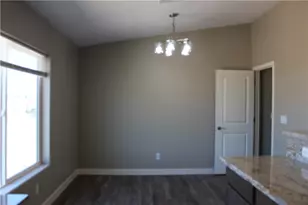 6048 W Shipp Dr, Golden Valley, AZ 86413 - Photo 21