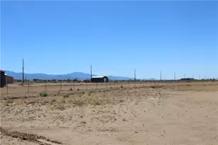 6048 W Shipp Dr, Golden Valley, AZ 86413 - Photo 63