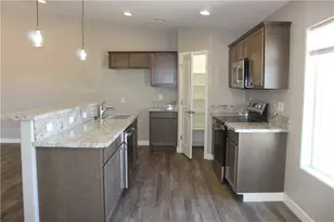 6048 W Shipp Dr, Golden Valley, AZ 86413 - Photo 15