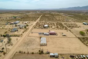 693 Horse Mesa Rd, Golden Valley, AZ 86413 - Photo 53