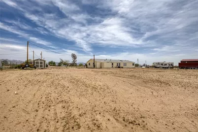 693 Horse Mesa Road, Golden Valley, AZ 86413 - Photo 45