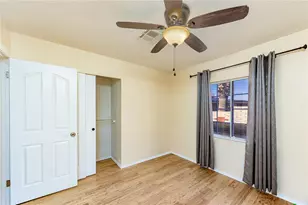 1718 Hilltop Cir, Bullhead City, AZ 86442 - Photo 27