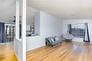 1718 Hilltop Cir, Bullhead City, AZ 86442 - Photo 9