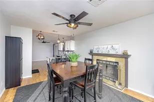 1718 Hilltop Cir, Bullhead City, AZ 86442 - Photo 17