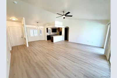 5218 S Amber Sands Drive, Fort Mohave, AZ 86426 - Photo 9