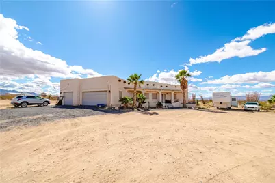 2120 W Billionaire Lane, Yucca, AZ 86438 - Photo 33