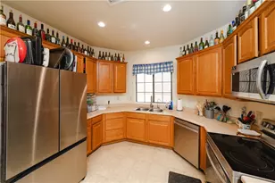 2120 W Billionaire Ln, Yucca, AZ 86438 - Photo 7