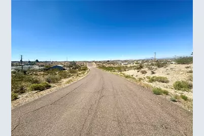 165 W Queen Tut Dr Drive, Meadview, AZ 86444 - Photo 7