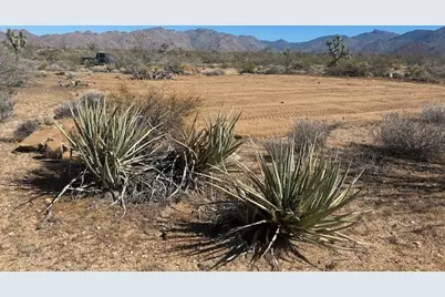 333 S S Whispering Winds Rd, Yucca, AZ 86438 - Photo 23