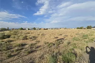 7783 E Tall Tree Ct, Kingman, AZ 86401 - Photo 1