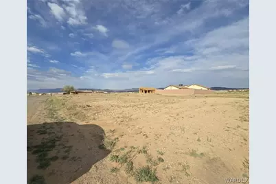 10034 N Concho Drive, Kingman, AZ 86401 - Photo 5