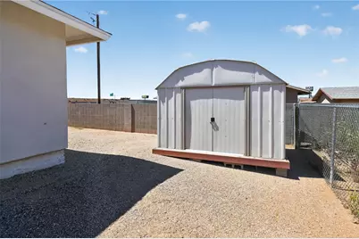 3247 Calumet Avenue, Kingman, AZ 86401 - Photo 9